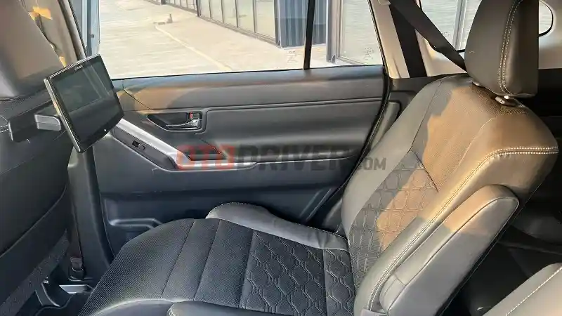 Foto - 3 Kekurangan Toyota Kijang Innova Zenix