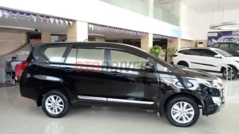Foto - Fortuner dan Innova Old Model Dapati Diskon Hingga Rp 40 Juta, Ini Buktinya
