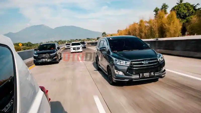 Berita - Komunitas Innova Reborn Diesel Adakan Serbu Yogjakarta