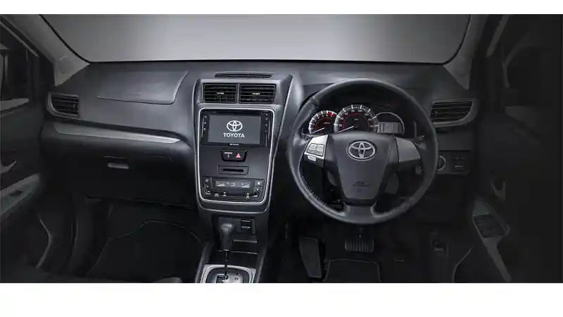 Foto - Toyota Veloz GR Sport Meluncur Bulan Ini, Harga Lebih Mahal Rp 5 Juta