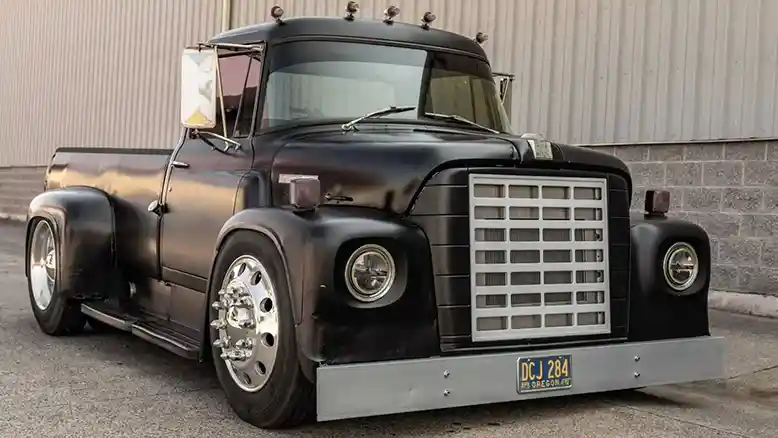 Pikap - Pensiun Mobil Dinas Kereta Api, Kini Dimodifikasi