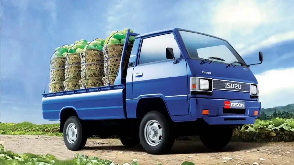 Berita - Isuzu Bison, Kembaran L300 Dengan Jantung Panther