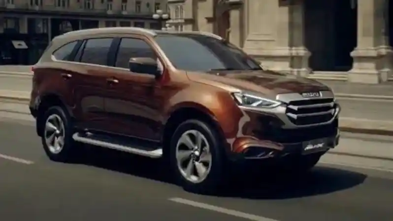 Foto - Fortuner-Pajero Sport Harus Waspada, Dua SUV Ladder Frame Ini Bakal Comeback