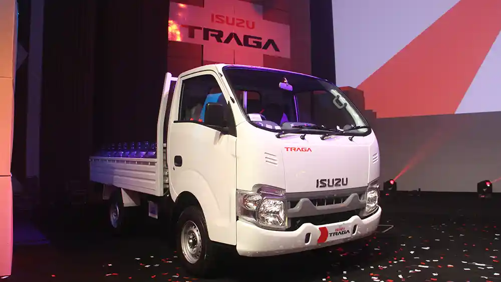 Foto - 7 Fakta yang Harus Anda Ketahui Dari Isuzu Traga