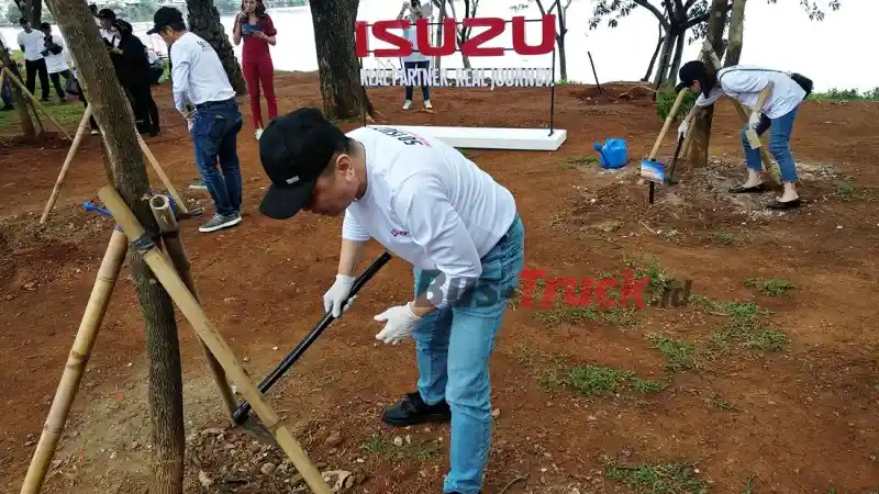 Foto - Setengah Abad Isuzu Di Indonesia, Kejar Target Jadi Nomor Satu