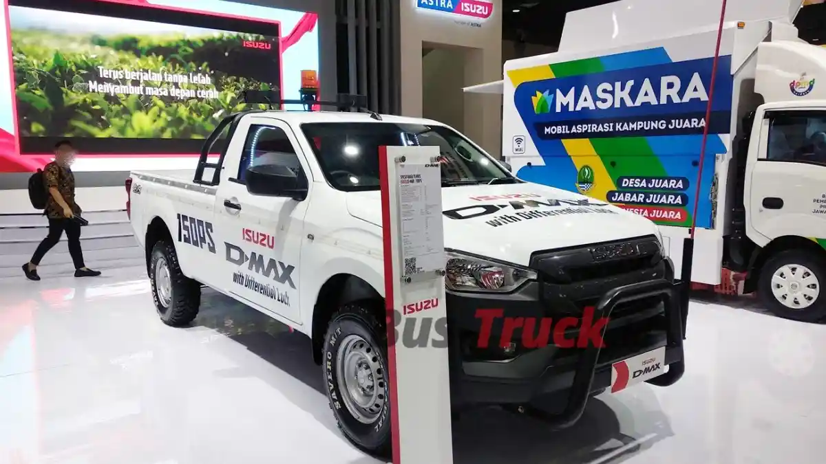 Foto - Toyota Hilux Jadi Double Cabin Paling Laku di 2024