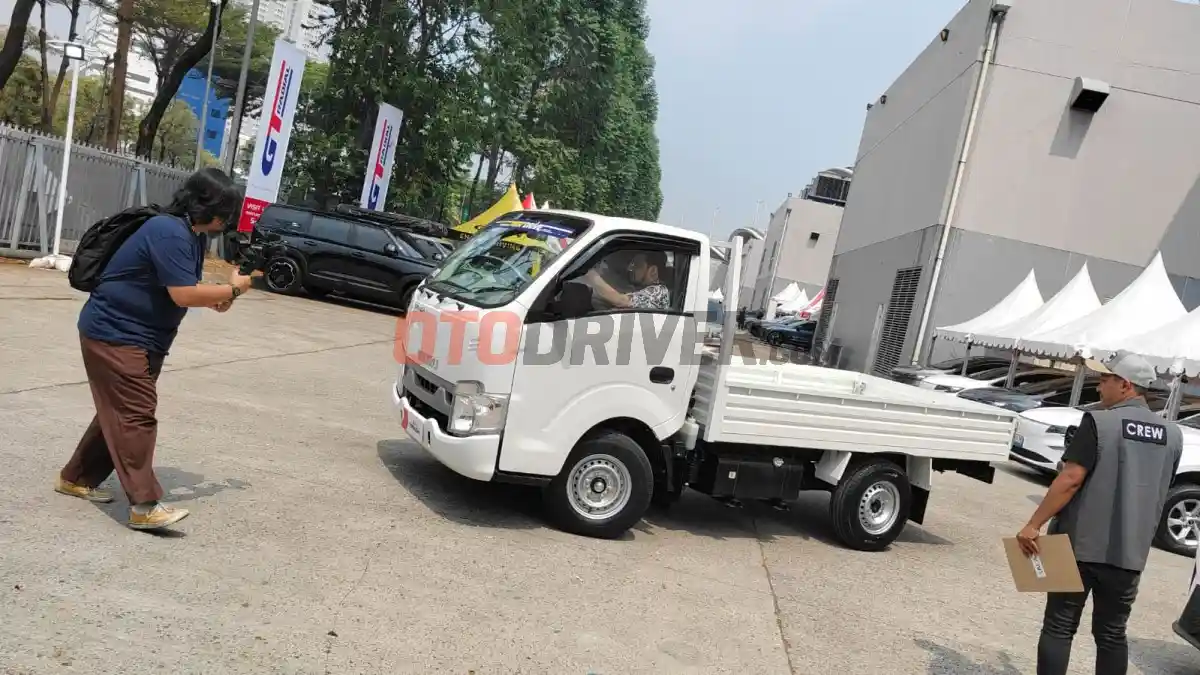 Foto - Isuzu Perkuat Layanan Aftersales di GIIAS 2026, Fokus Jaga Operasional Armada