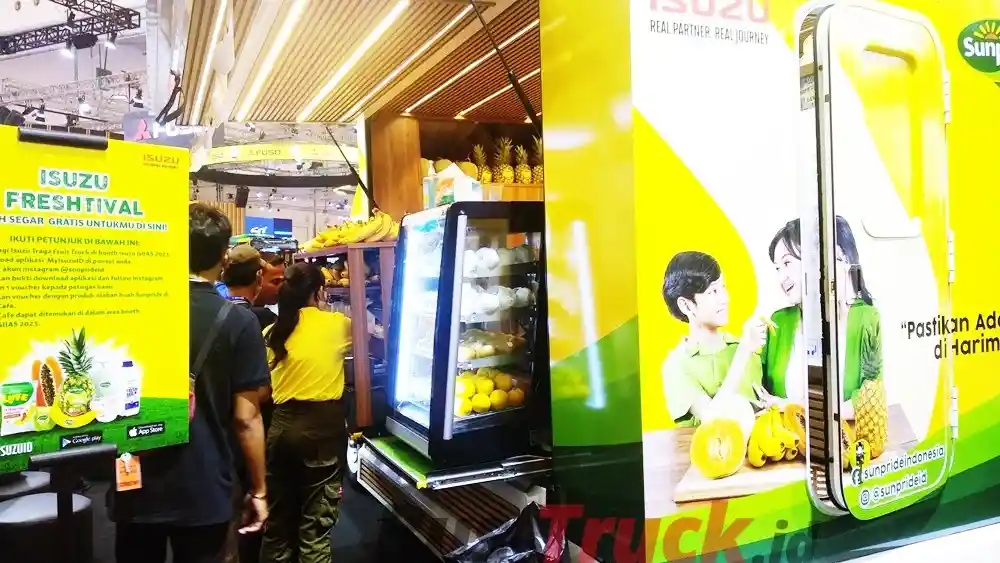 Foto - Isuzu Traga Jadi Lebih Ekslusif Dengan Pilihan Warna Baru