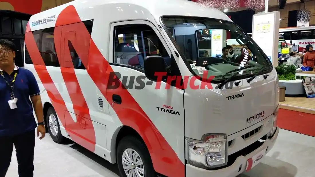 Foto - Isuzu Traga Jadi Lebih Ekslusif Dengan Pilihan Warna Baru