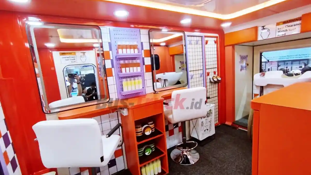 Foto - Isuzu Di GIIAS 2026 Hadirkan Dua Bintang, Sebagai Salon Berjalan Dan Studio Kreatif Digital