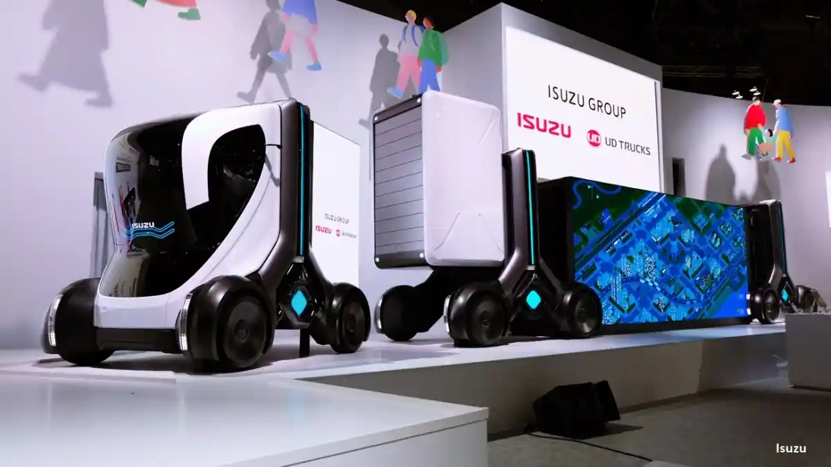 Foto - Ini Barisan Bintang Isuzu Di JMS 2025