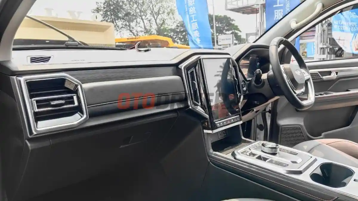 Foto - JAC Motors Perdana Ikut Mining Indonesia 2026, Boyong Dua Produk Andalannya