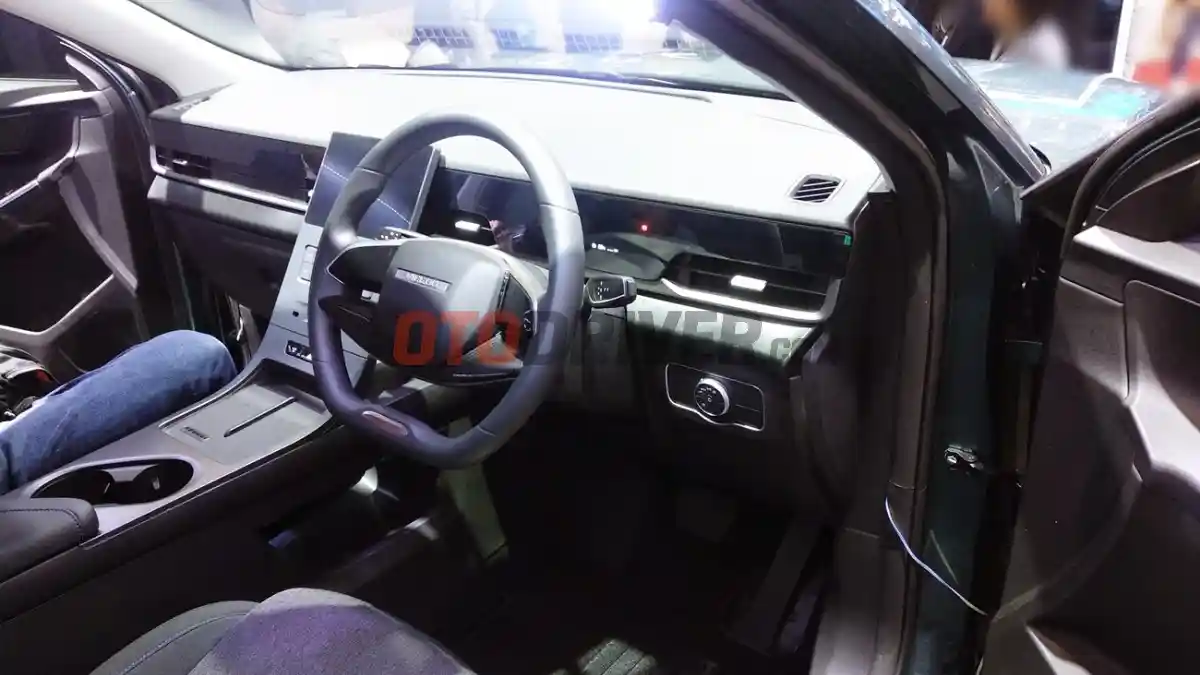 Foto - Jaecoo Luncurkan J5, Harga Booking Mulai Rp 350 Jutaan Di GIIAS 2025