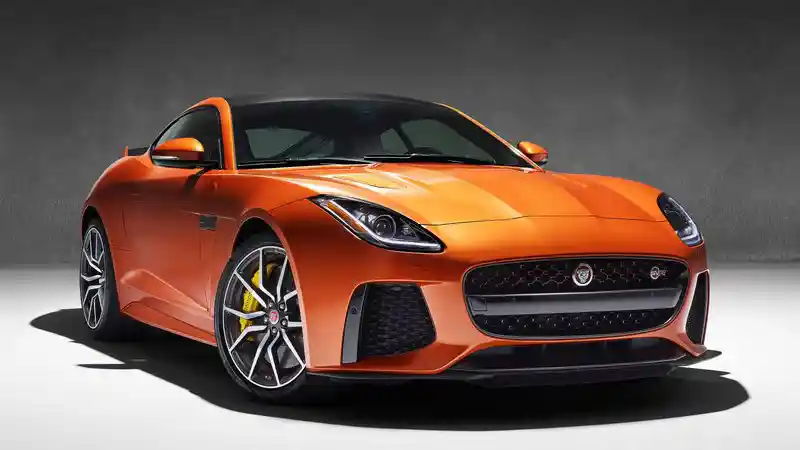 Berita - Ini Versi Terbuas Jaguar F-Type, Mampu berlari 322 KM/Jam