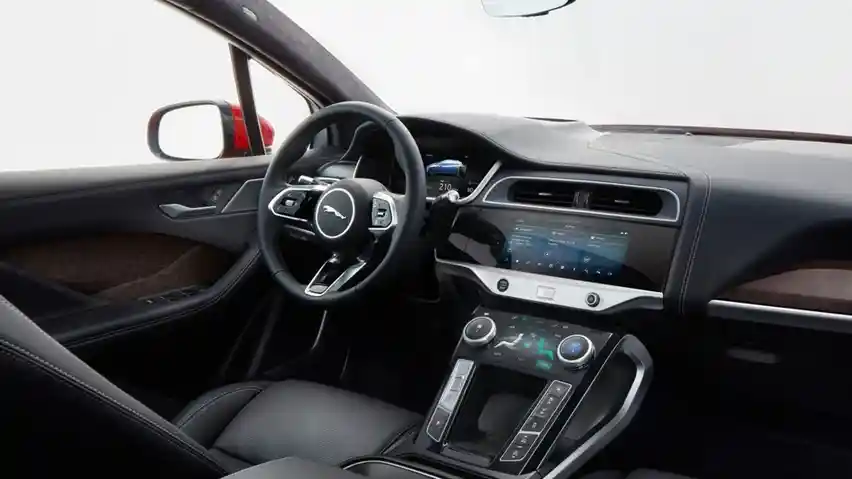 Foto - Jaguar i-Pace Meluncur Selasa Besok, Simak Bocoran Harganya