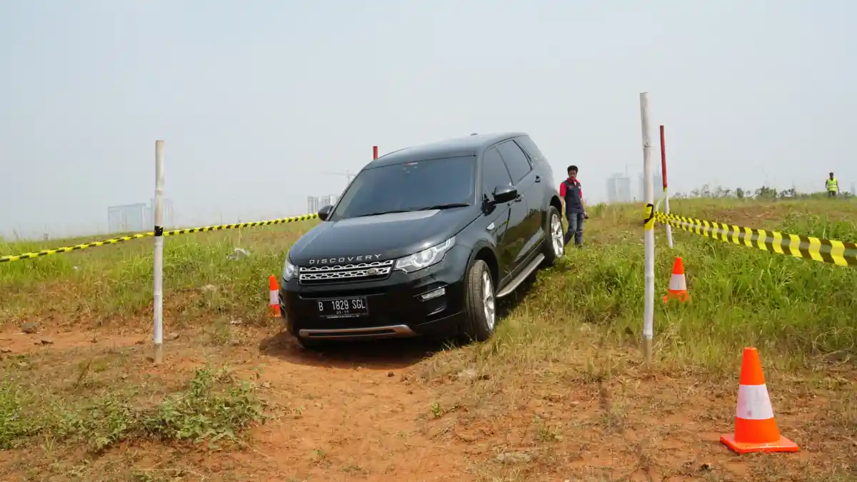 Foto - Jaguar Land Rover Gelar Test Drive Besar-besaran Akhir Pekan Nanti