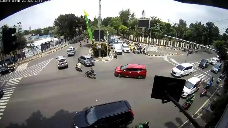 Foto - PPKM Level 2, Ketahui Kawasan Ganjil Genap