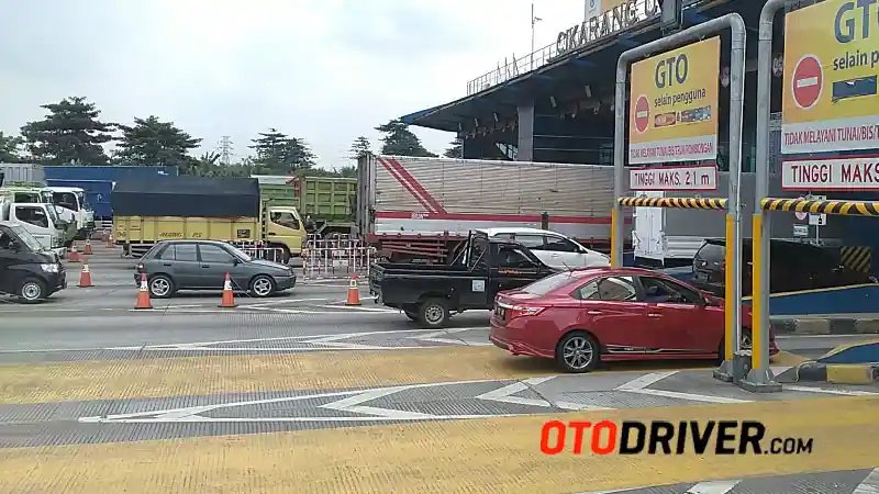 Foto - Kartu Tol Hilang Saat di Tol? Begini Cara Penyelesaiannya 