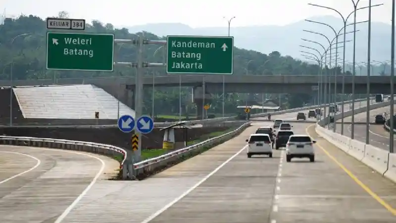 Berita - Berpergian Jauh Menggunakan Tol Mobil Harus Benar-Benar Dipersiapkan