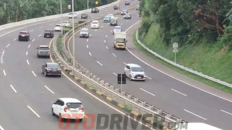 Foto - Catat Dulu, Ini Tarif Tol Trans Jawa Bulan Desember 2024