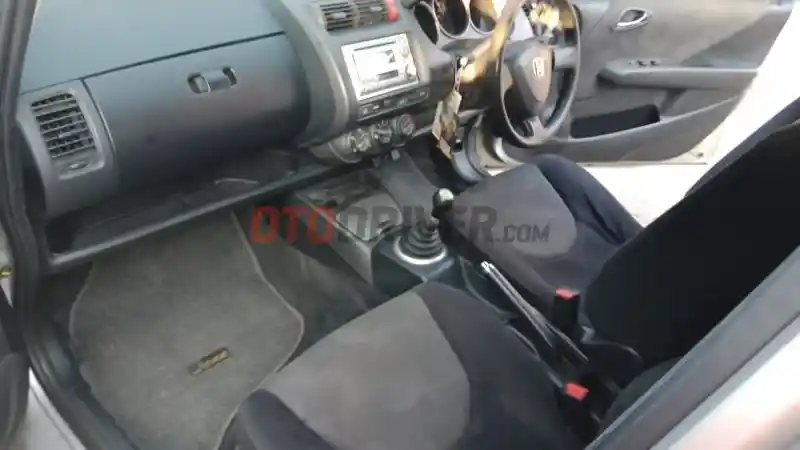 Foto - Panduan Membeli Honda Jazz Generasi Pertama