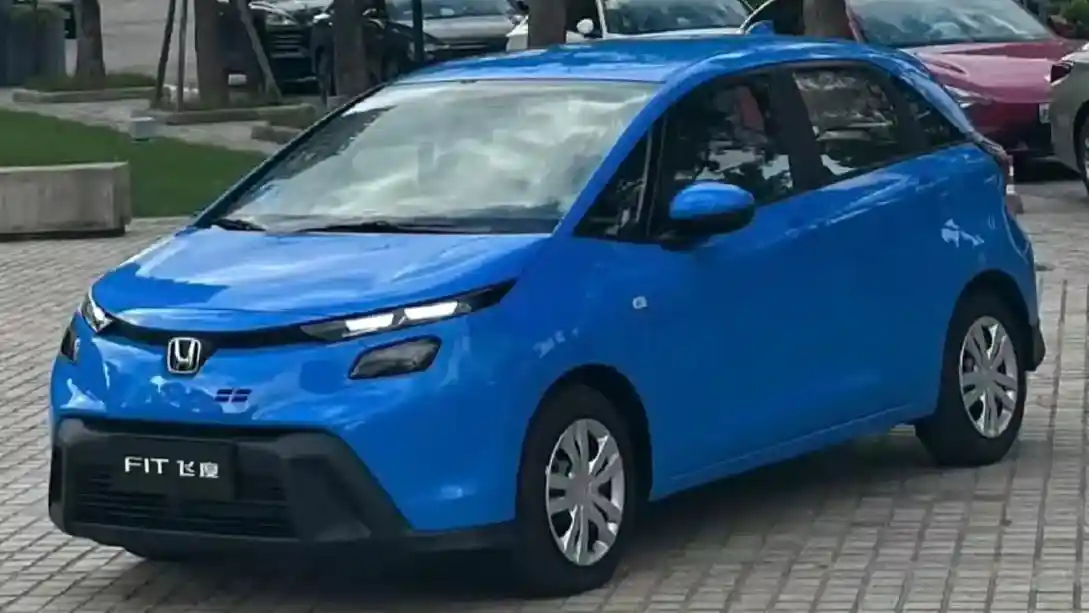 Berita - Begini Wujud Honda Jazz Facelift Yang Hadir Di Cina