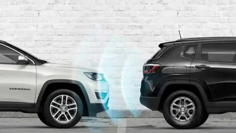 Foto - Jeep Compass Terbaru di India Lebih Murah dan Lebih Bertenaga 