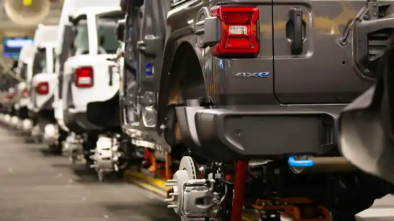 Berita - Jeep Wrangler 4xe PHEV Kena Recall