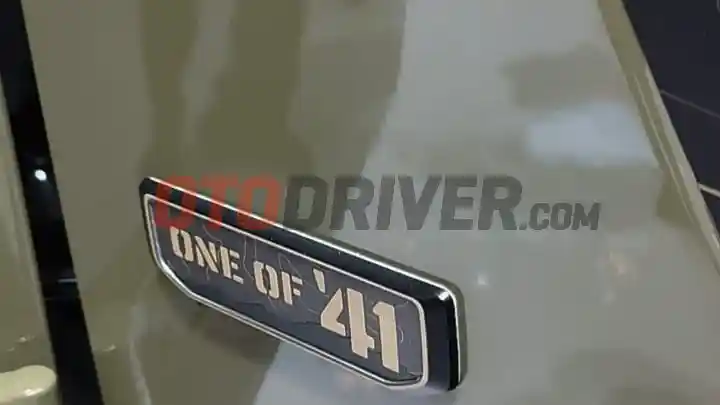 Foto - Hanya Tersedia 6 Unit, Jeep Wrangler 1941 Willys Edition Debut Di GIIAS 2025 Dengan Harga Rp 2,4 Miliaran