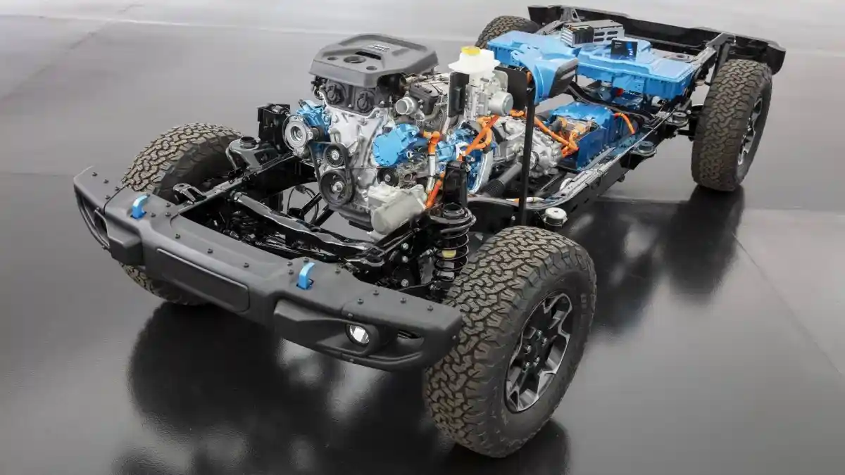 Foto - Jeep Batalkan Rencana Kehadiran Gladiator PHEV, Apa Alasannya?