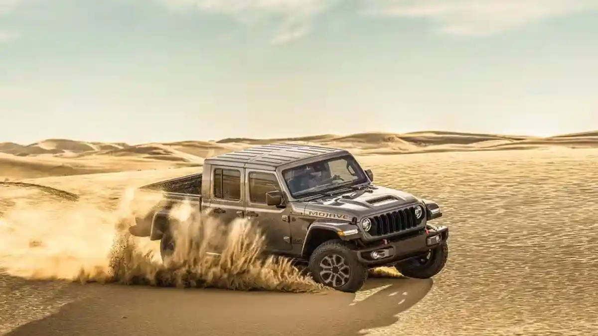 Foto - Jeep Wrangler Terbaru Bakal Meluncur Resmi Di Indonesia April Mendatang, Simak Bocorannya