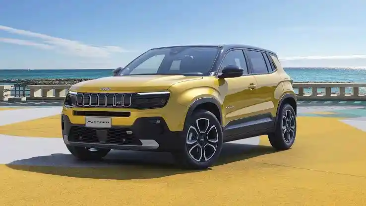 Berita - Crossover Mewah Dari Jeep Cuma Dapet Tiga Bintang Tes Keselamatan, Apa Penyebabnya?