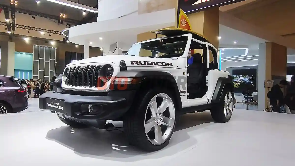 Foto - Land Rover Defender Versi Amerika Kemungkinan Gunakan Sasis Jeep Wrangler