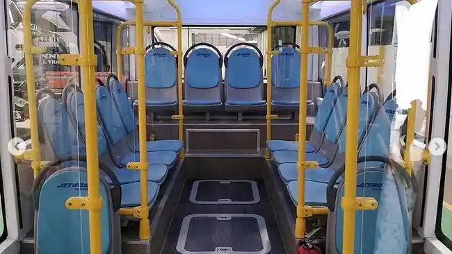 Foto - Ini Jetbus Transit, Medium Bus Lower Deck Monokok Dari Adi Putro