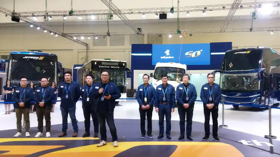 Bus - Adiputro Resmi Meluncurkan Jetbus 5 dengan Enam Varian Baru