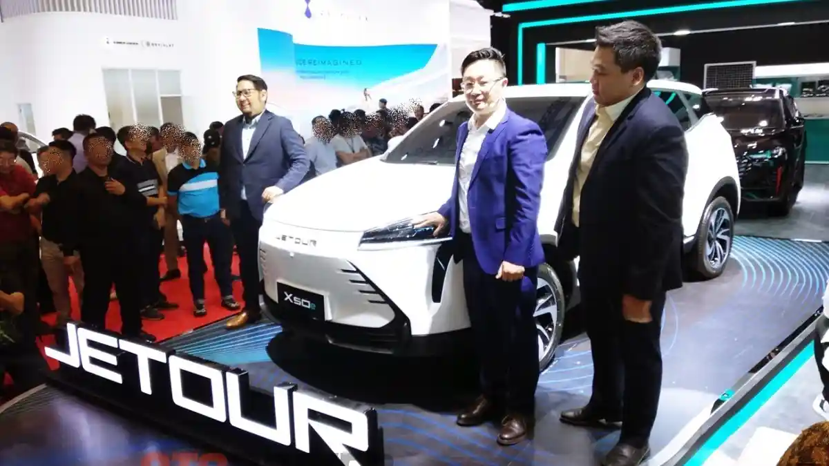 Berita - Pertama Di Dunia, Jetour Bawa X50e Di IIMS 2025, Sudah Bisa Booking
