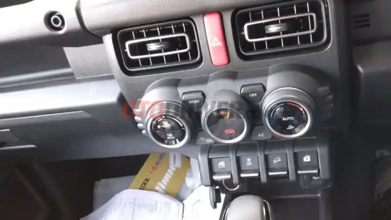 Foto - First Impression : Suzuki All New Jimny 