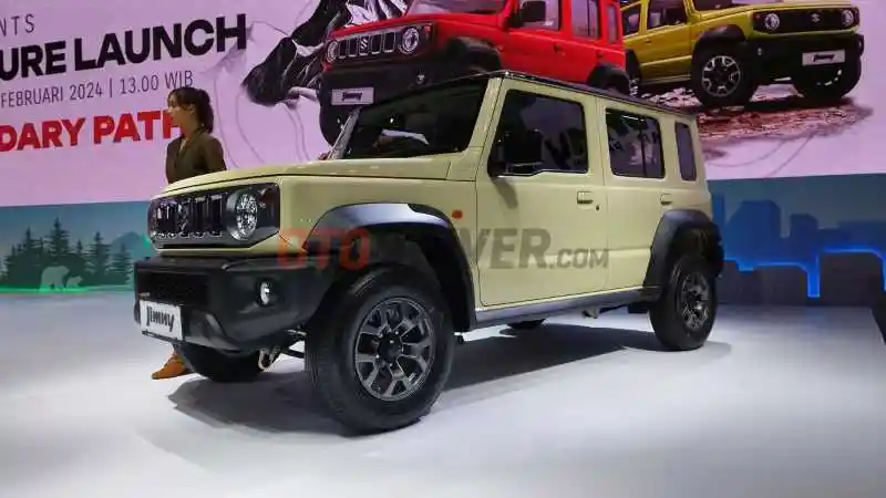 Foto - Sudah Beli Jimny Dengan Harga Mark Up, Konsumen Ternyata Tetap Menunggu 8 Bulan