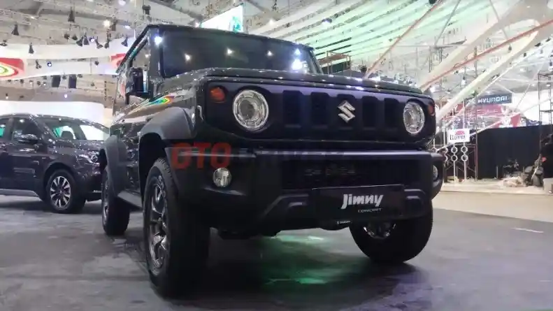 Foto - Suzuki Jimny Selalu Dikerubuti Pengunjung Selama GIIAS 2018, Akhirnya Raih Penghargaan