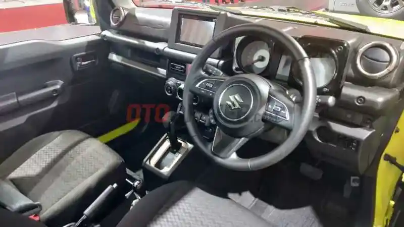 Foto - GIIAS 2019: Jimny Resmi Dijual, Ini Harganya