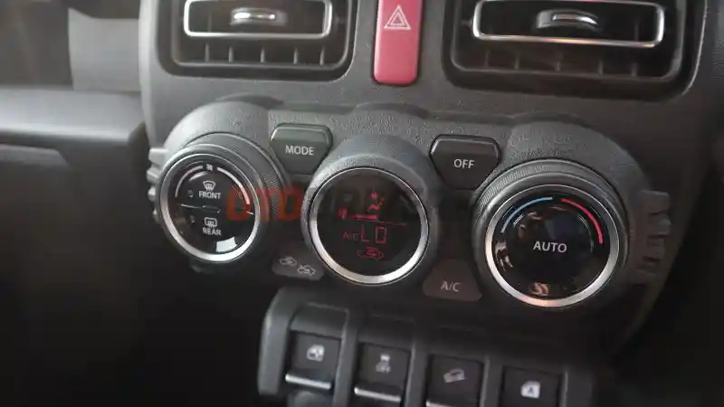 Foto - FIRST DRIVE: Suzuki Jimny 2019