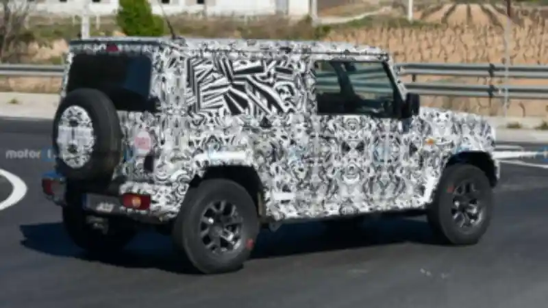 Foto - Lagi-Lagi Tertangkap Kamera, Begini Bocoran Tambahan Jimny LWB