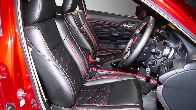 Foto - Inilah Keuntungan Menggunakan Jok Kulit Sintetis