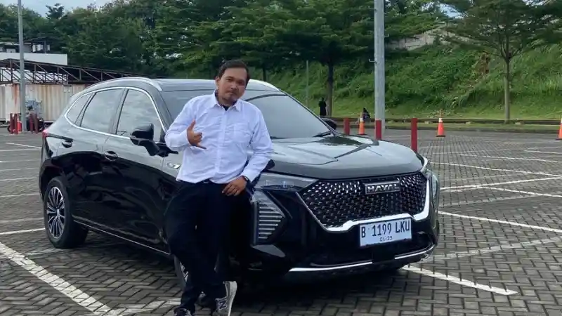 Foto - Holiday In Style 2024: GWM Haval Jolion HEV Empuk dan Irit BBM