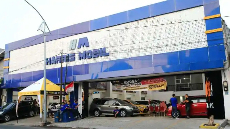 Foto - Jasa Jual-Beli Mobil Bekas Satu ini Jadi 'Mak Comblang'