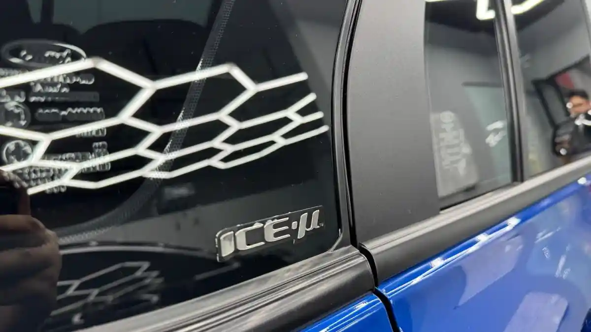 Foto - Suzuki Fronx Dan Ford Ranger Percayakan Kaca Film Asal Jepang Ini Berkat Keunggulannya