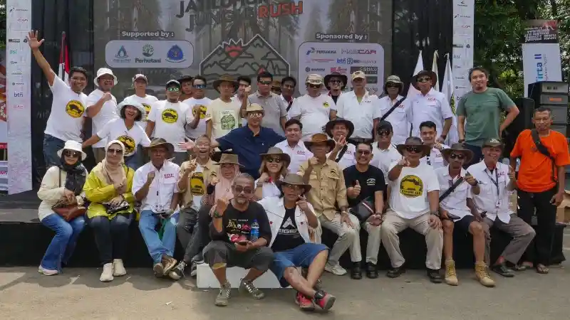 Foto - Alumni UGM Sukses Gelar KAGAMA 4x4 Jatiluhur Jungle Rush 2024, Ini Keseruannya