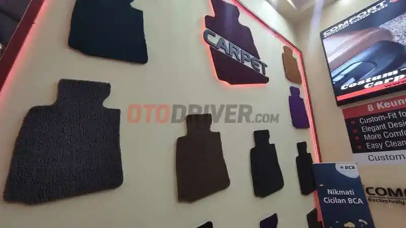 Tips - Kapan Sebaiknya Ganti Karpet Mobil?