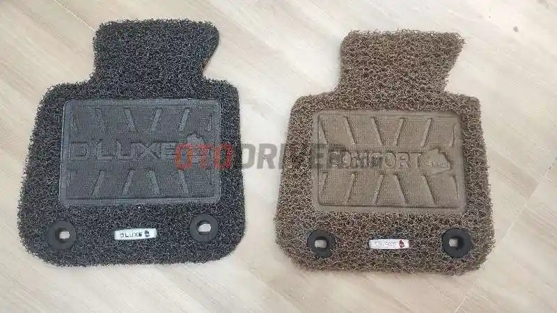 Foto - Kapan Sebaiknya Ganti Karpet Mobil?