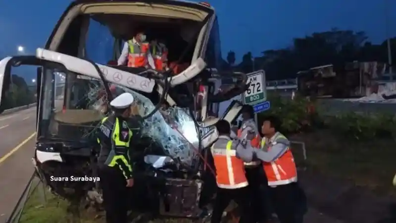 Foto - Ramp Check Terminal Lebak Bulus Sekalian Tes Urine Awak Bus